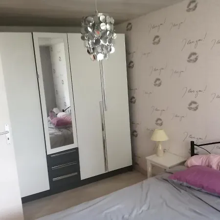 بيت للعطل Petite Maison De Village Loustalou Saint-Antonin-de-Lacalm