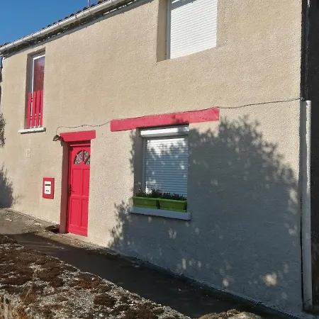 Petite Maison De Village Loustalou Tatil Evi