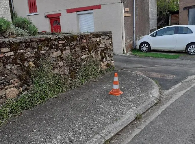 Petite Maison De Village Loustalou Saint-Antonin-de-Lacalm